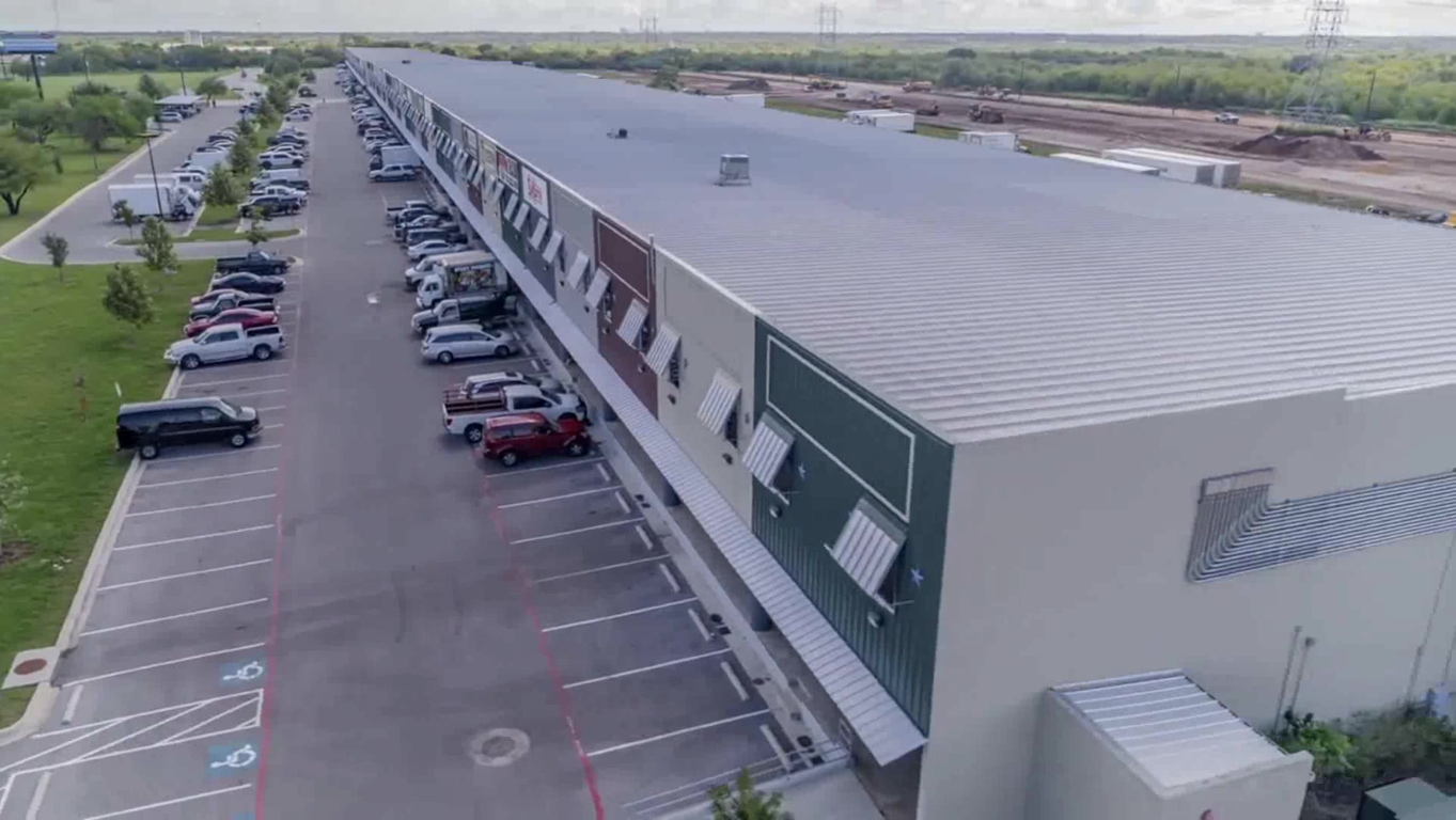Mant�n la calidad en todo momento con nuestras bodegas refrigeradas en la Nueva Central de Abastos de San Antonio Texas